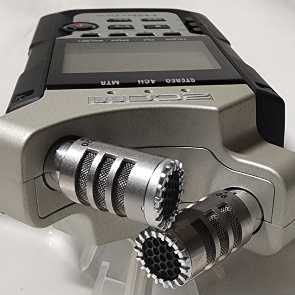 Zoom H4n Pro Professional Multitrack Sound Recorder. - Picture 6 of 6